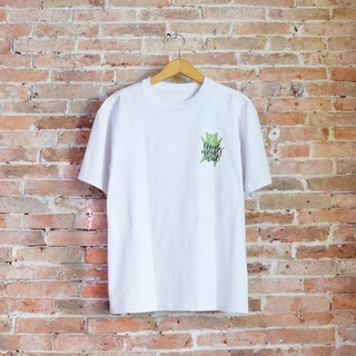Áo thun cotton life better with cat