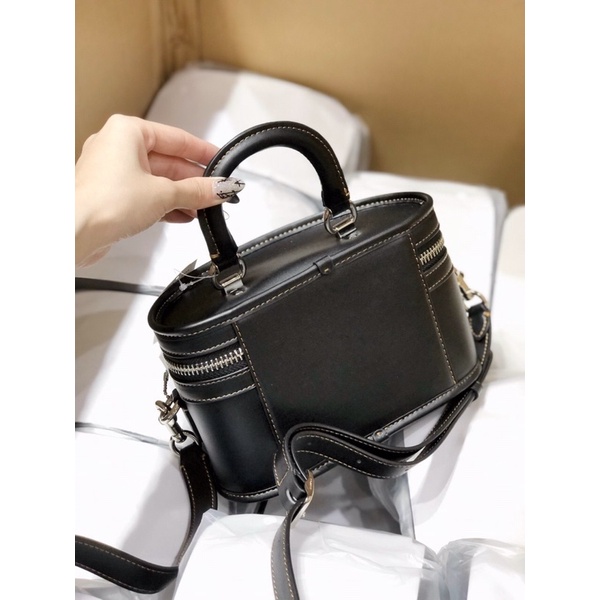 Túi Coach Dáng hộp