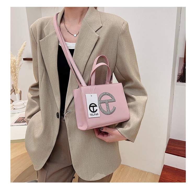 Túi xách nữ đeo chéo, hàng đẹp chất lượng cao cấp kèm mũ Telfar niche TF