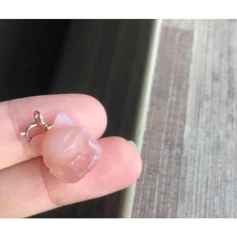 Charm hồ ly mã não muối