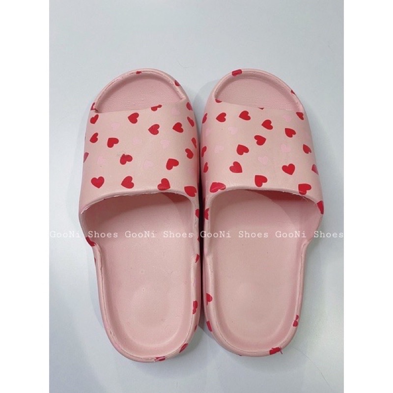 Dép quai ngang đế bánh mì hoạ tiết trái tim siêu nhẹ êm chân phong cách dễ thương dành cho nữ