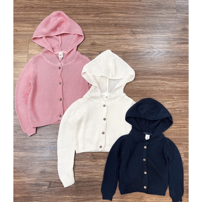 Áo len cadigan cúc gỗ carter bé gái 3 màu xuat du