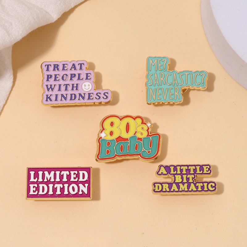 Ghim Cài Áo Hình Câu Trích Dẫn Trái Tim Dễ Thương