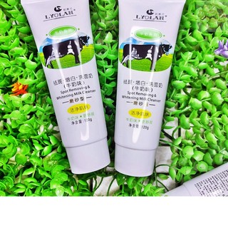 Sữa rửa mặt bò lyolan 120g hukb436