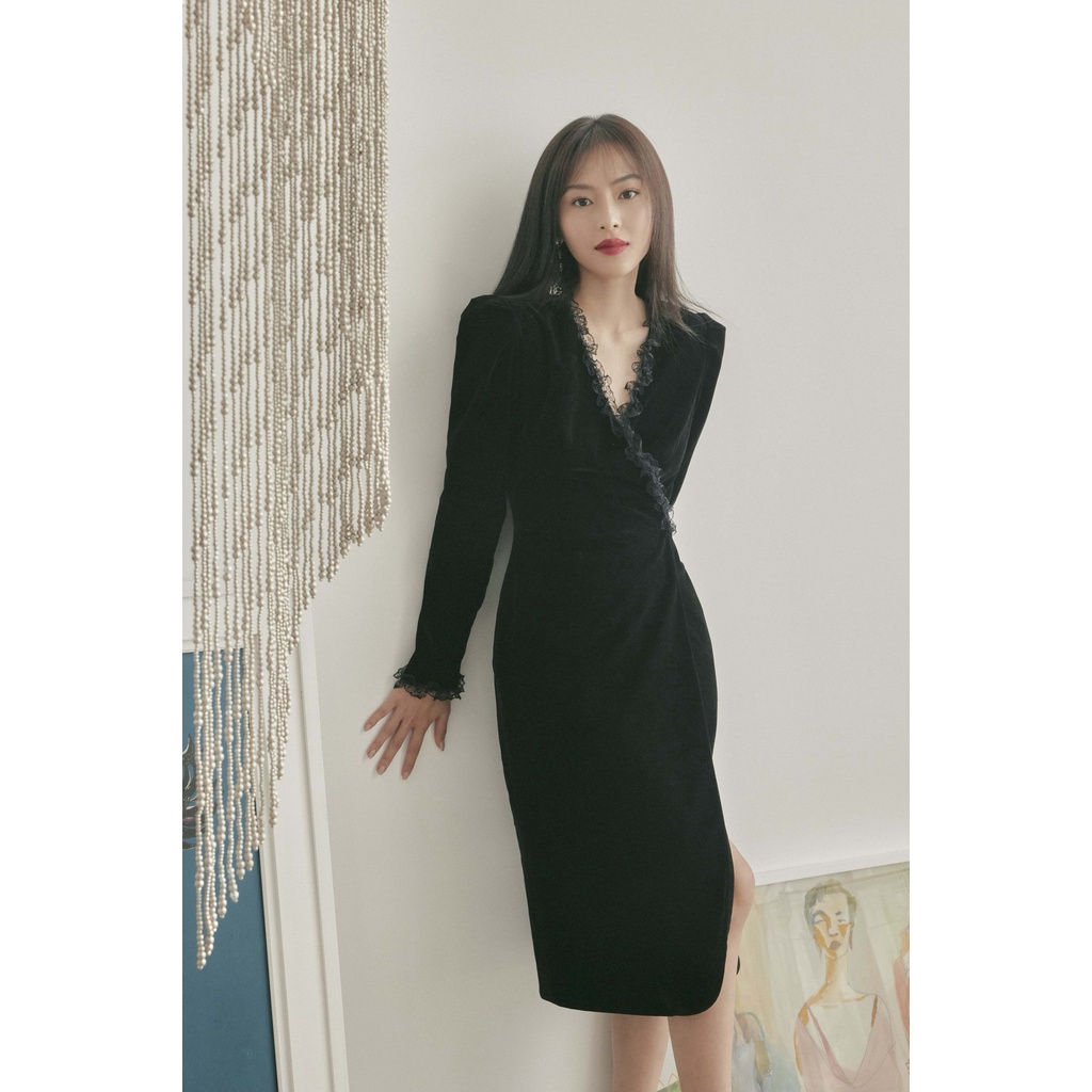 Đầm Black Velvet With Lace Dress cổ V HUONG BOUTIQUE HBV1222