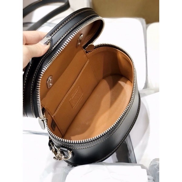 Túi Coach Dáng hộp