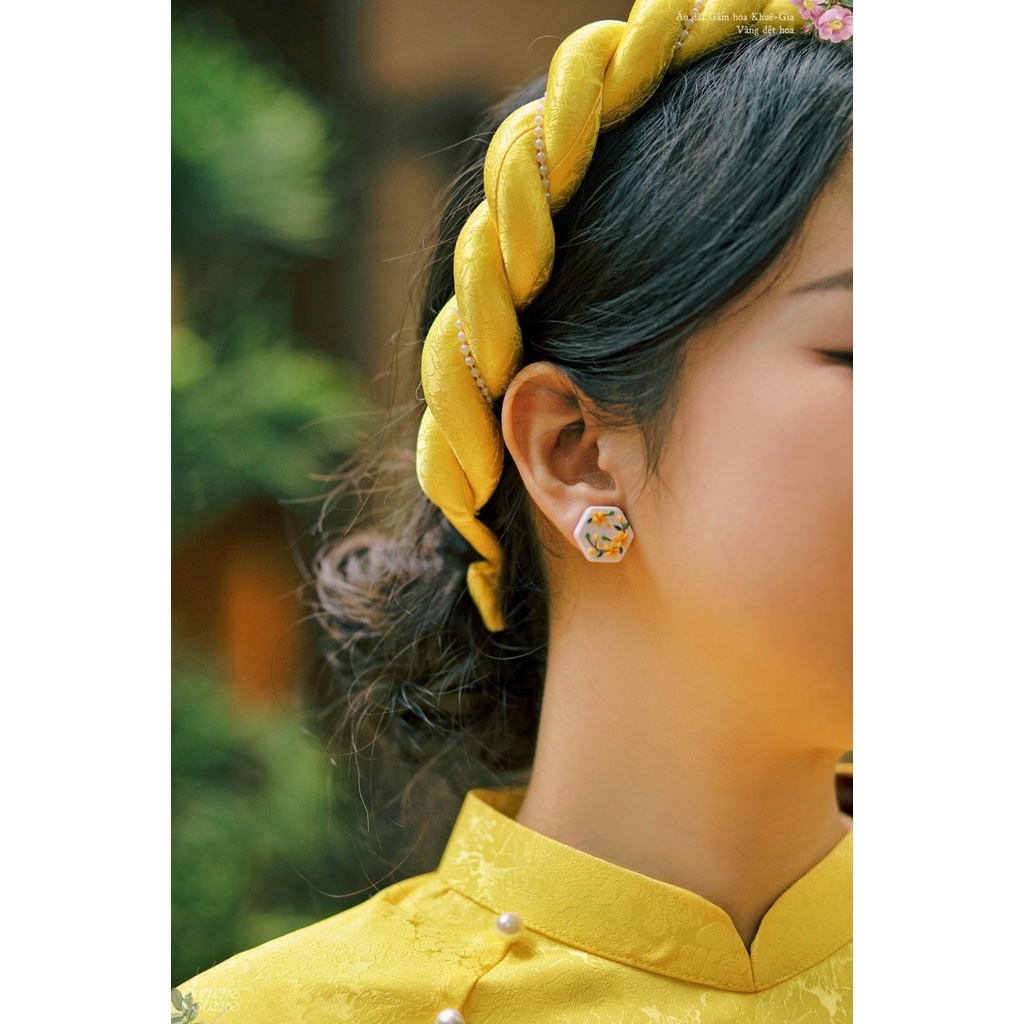 Mấn Đội Đầu - Mấn Áo Dài - Mấn Xoắn Đính Cườm kiểu dáng xoắn phù hợp với mọi lứa tuổi