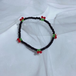 Vòng tay cherry handmade