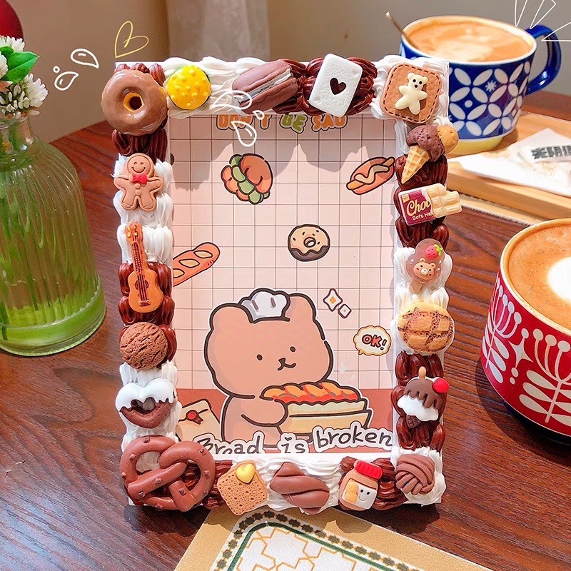 Khung ảnh để bàn cute kích thước 10x15 cm trang trí đám cưới, bàn làm việc. Tặng kèm 10 charm trang trí