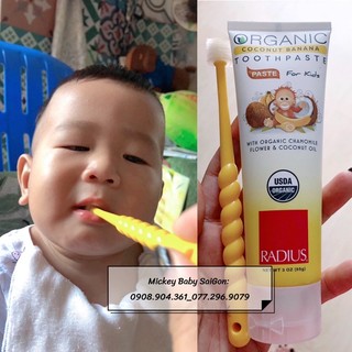 Kem đánb răng hữu cơ chuối dừa cho bé 6M+