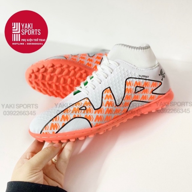 Giày đá bóng sân cỏ nhân tạo Predator - Khâu kín đế