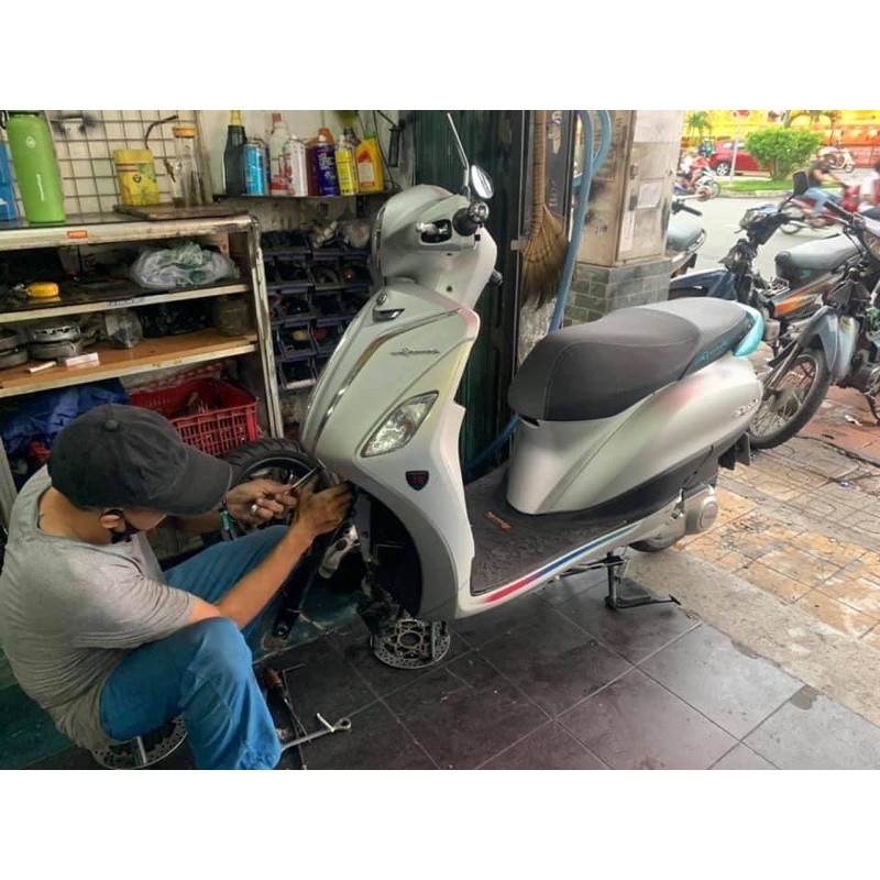 Lò xo phuộc trước zin dài cho các loại xe, giúp tăng đàn hồi.