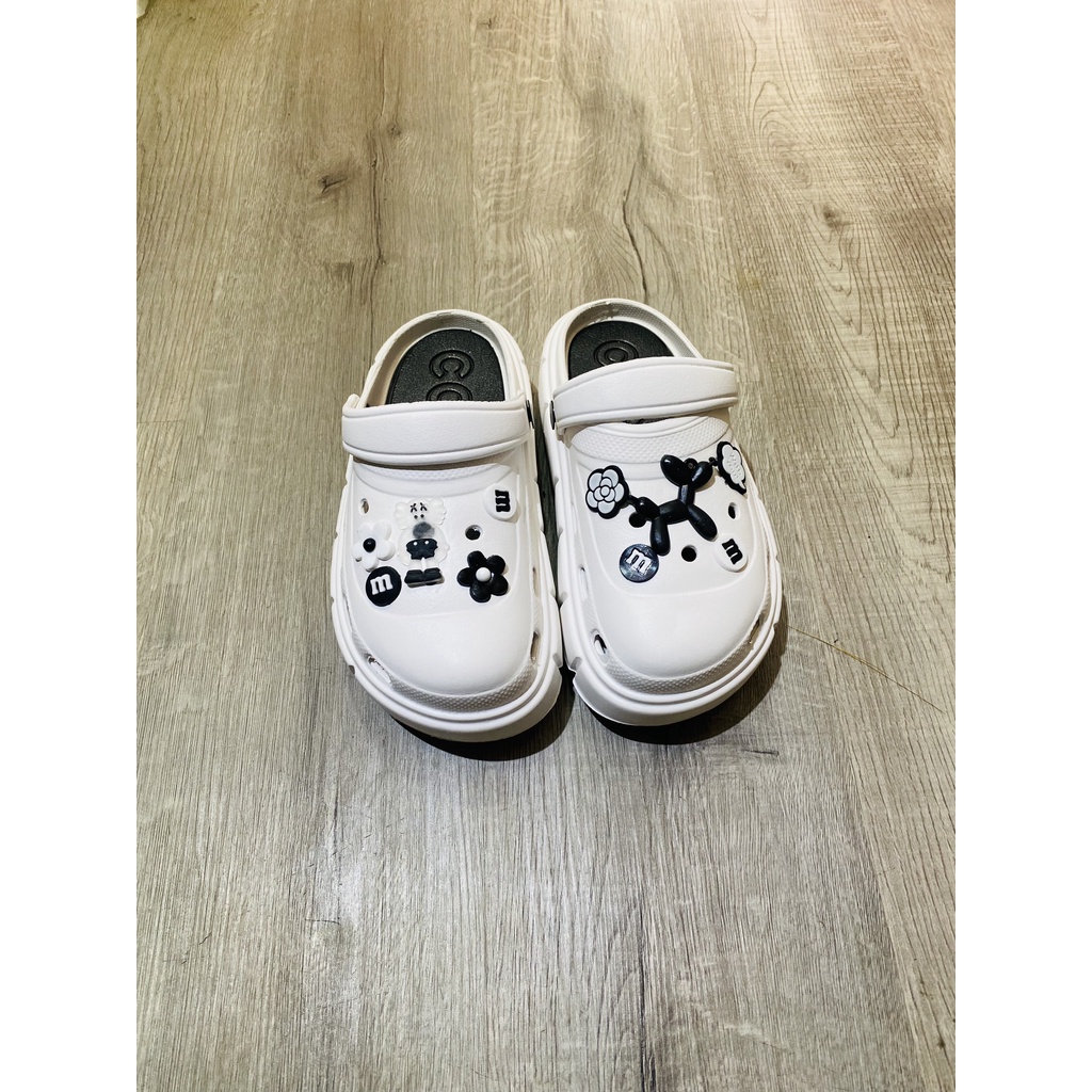 Dép sục CROSS đế tăng chiều cao kèm Sticker