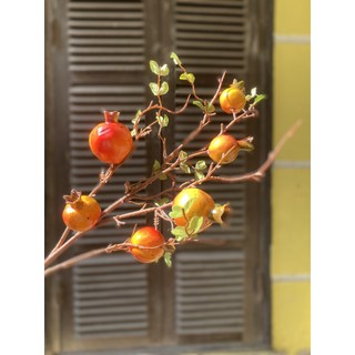 (Ảnh Shop Chụp) Cành Lựu Giả Cao Cấp Trang Trí Nhà Cửa Cắm Bình Và Lọ Hoa Decor Sang Trọng