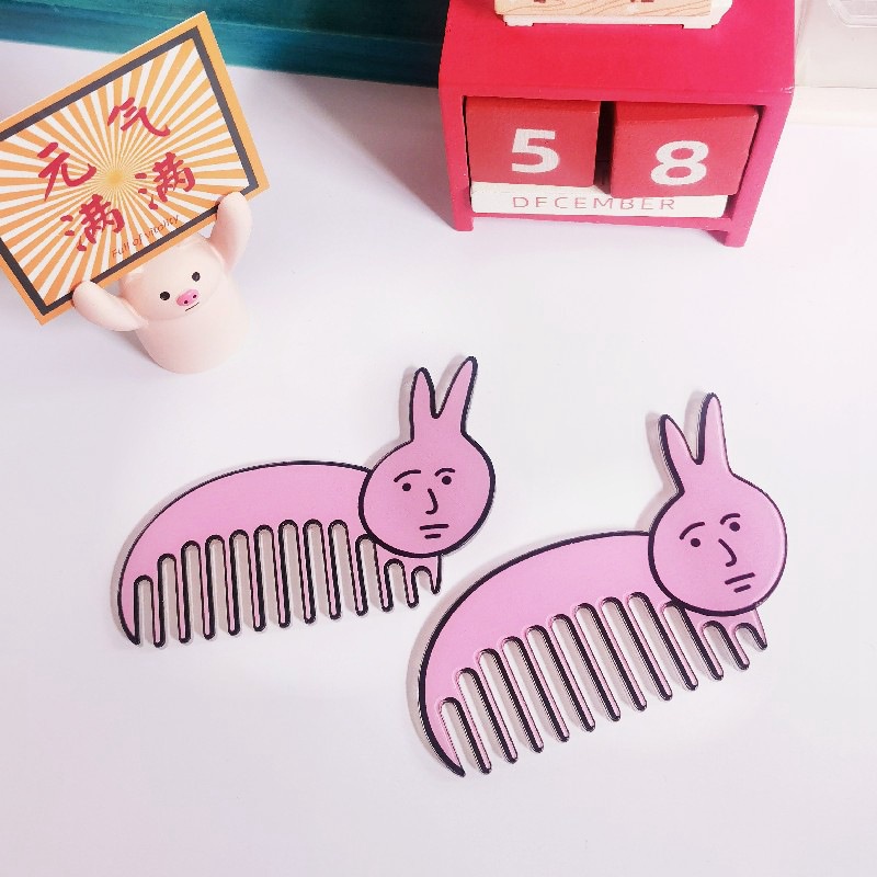 1 Lược Chải Tóc Chống Tĩnh Điện Hình Thỏ Hồng Dễ Thương