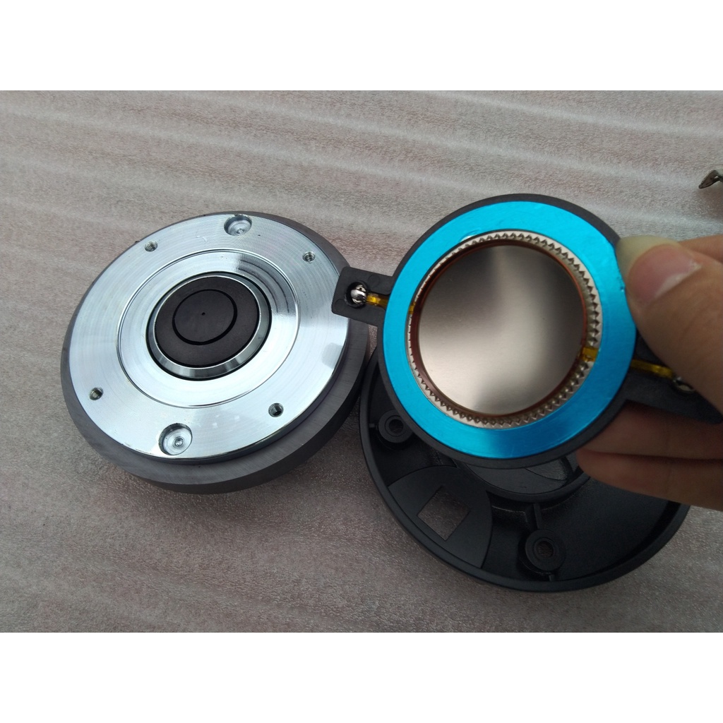 BỘ LOA TREBLE 450 RCF NẮP NHÔM + 2 KÈN + 2 HỌNG 18X18 + 2 TỤ 2,2MF - TREBLE 450