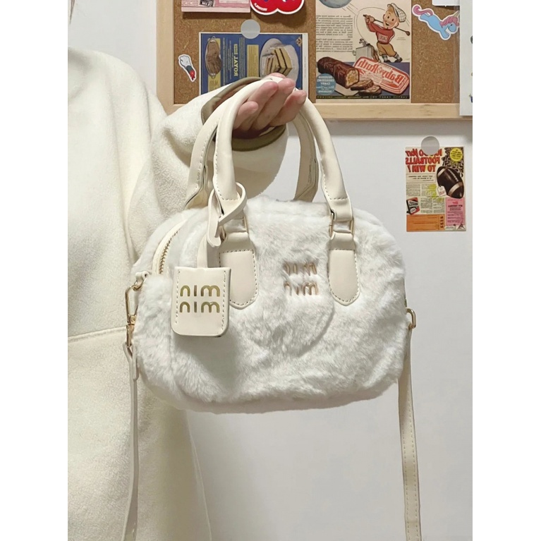 Túi Xách Đeo Chéo Phủ Lông Thời Trang Thu Đông Dễ Thương Cho Nữ