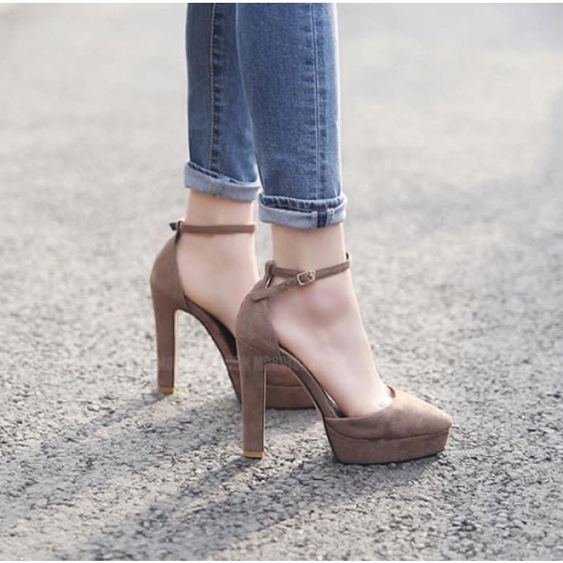 Dép size 32,33,34 cao 12cm