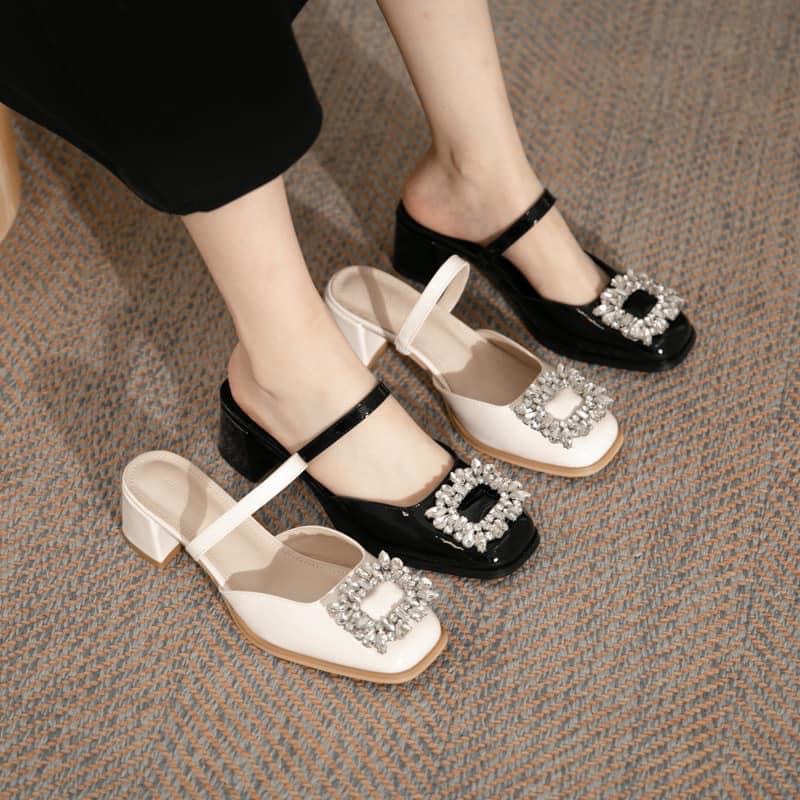 Giầy hở hậu - sục đá size từ 31,32,33