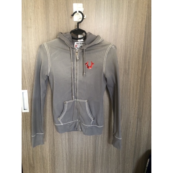 •Áo khoác thun nữ hiệu Ông địa hoạ tiết logo lấp lánh đẹp chính hãng•