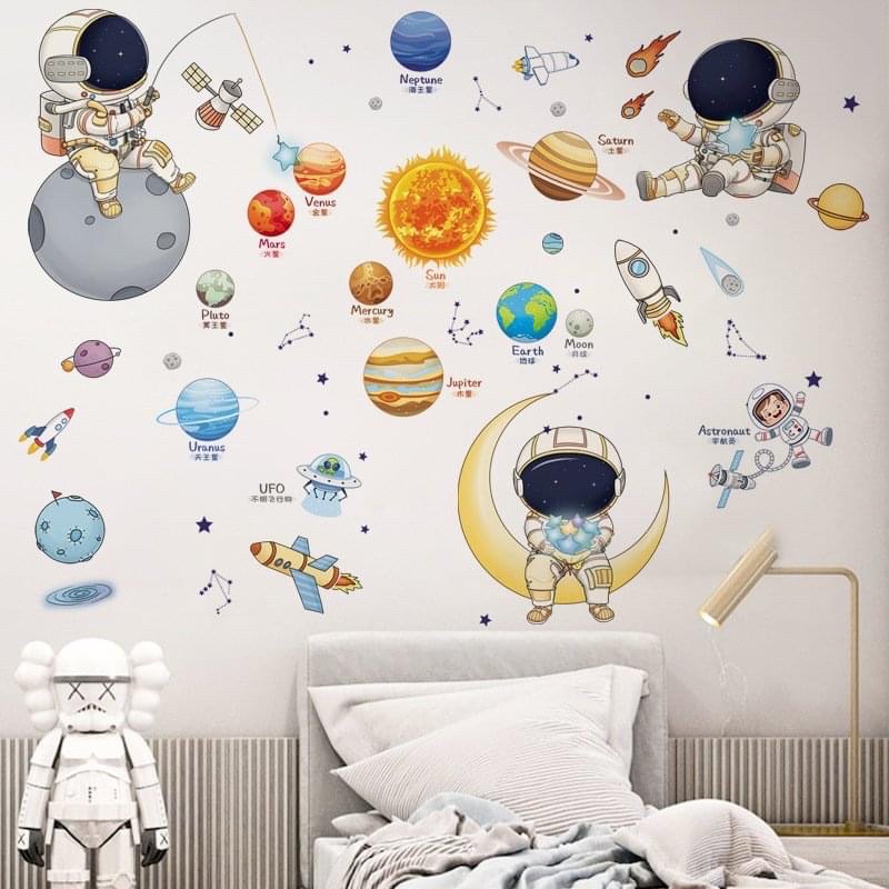 Decal Dán Tường cho bé mẫu Tiểu hành tinh và phi hành gia( ghép 2 mẫu)