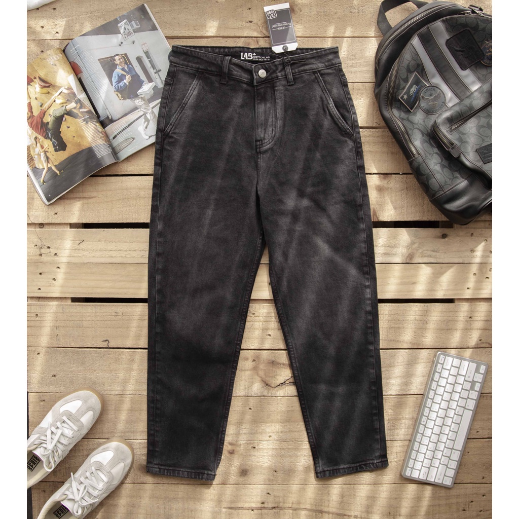Quần jean nam LAB+ COTTONLAB túi chéo fom carrot fit màu xám đen LAB230101