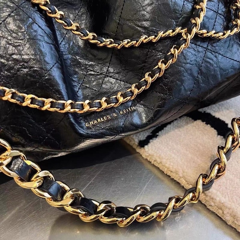 Túi tode da quai xích kèm ví CNK