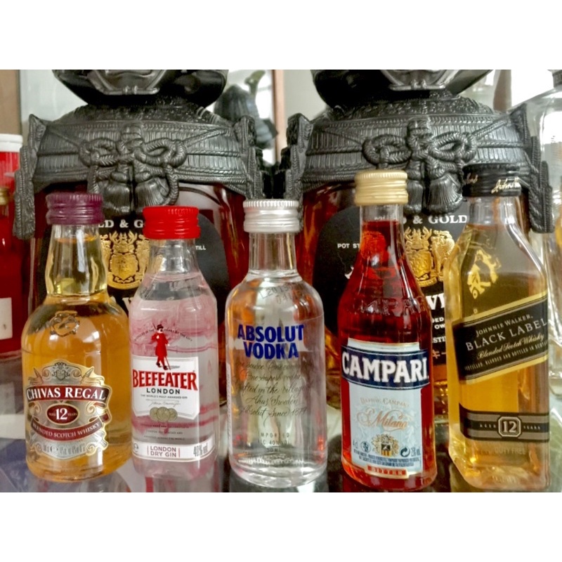 Chai thuỷ tinh mini trang trí bánh