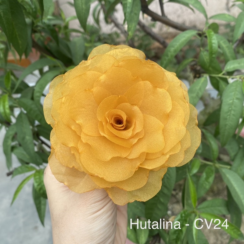 Hoa Cài Áo Handmade Vải Voan CV300 - HUTALINA