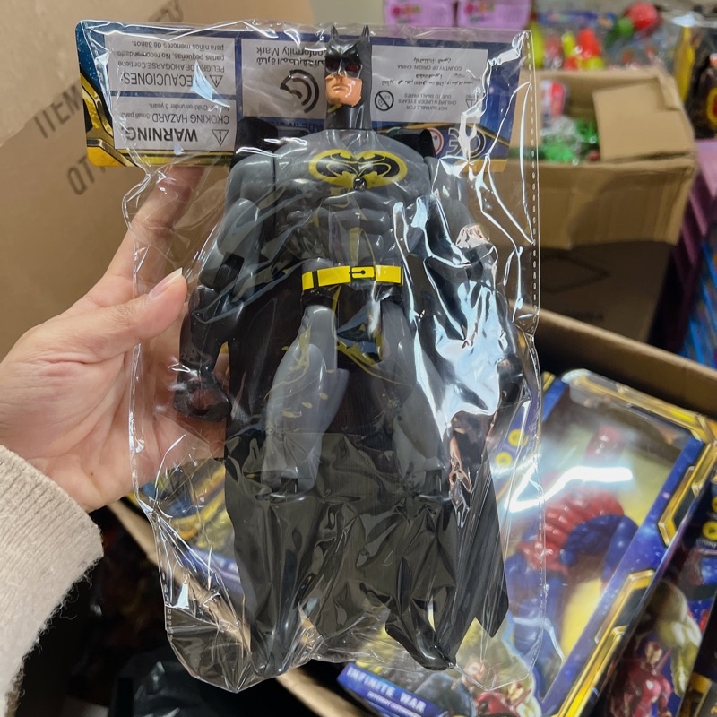 1 con siêu nhân batman phát sáng loại đẹp có hộp