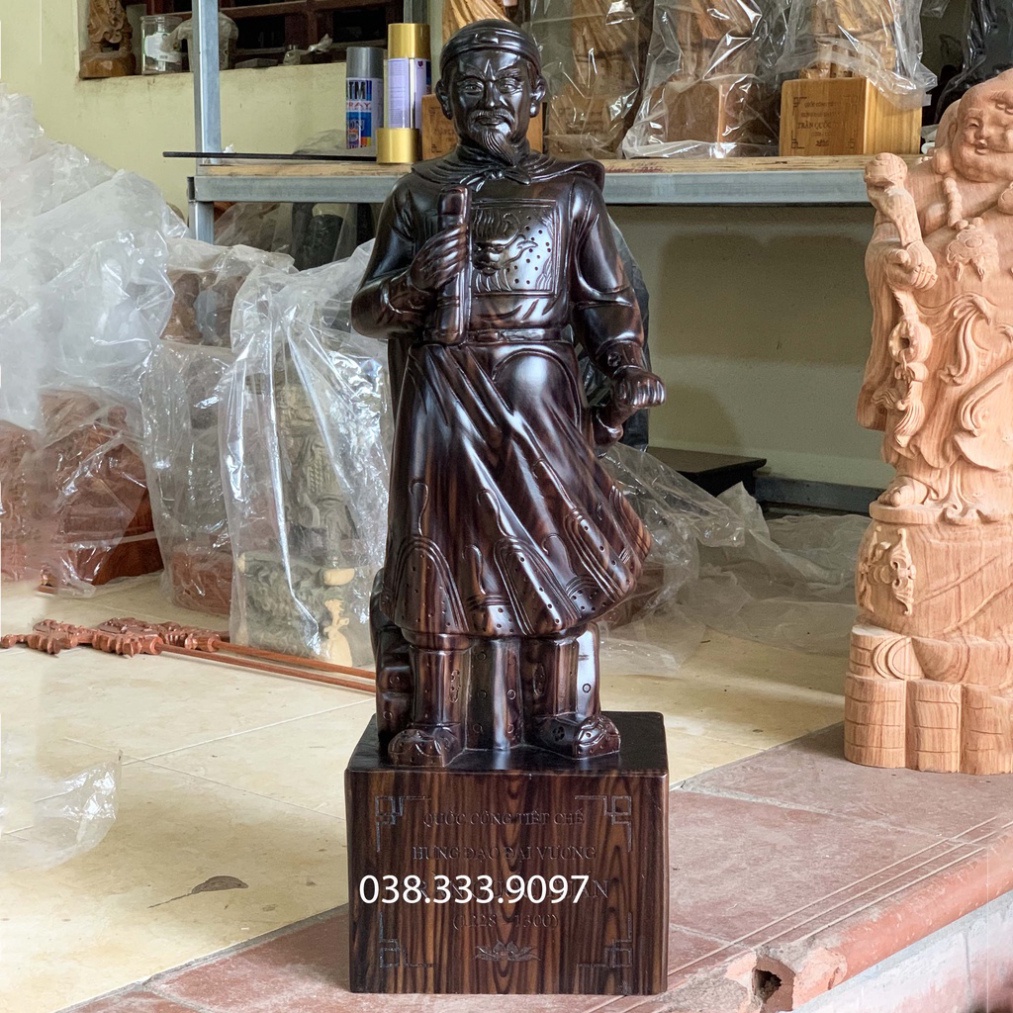 Tượng trần quốc tuấn trần hưng đạo hưng đạo vương cao 50cm và 60cm được làm bằng gỗ mun