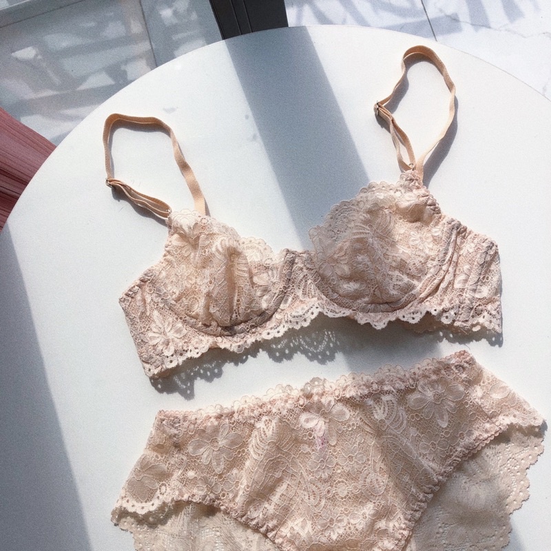 Bộ đồ lót ren basic có gọng nâng (TẶNG KÈM MÚT) | BigBuy360 - bigbuy360.vn