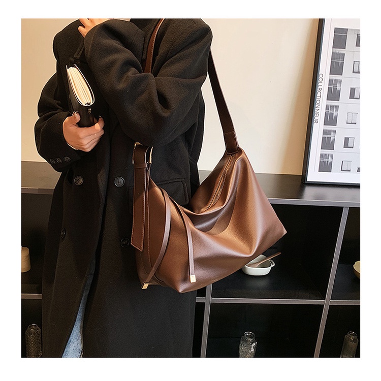 Túi Đeo JASMIN NOIR Chéo Da PU Hình Gối Đính Tua Rua Thời Trang Cho Nữ