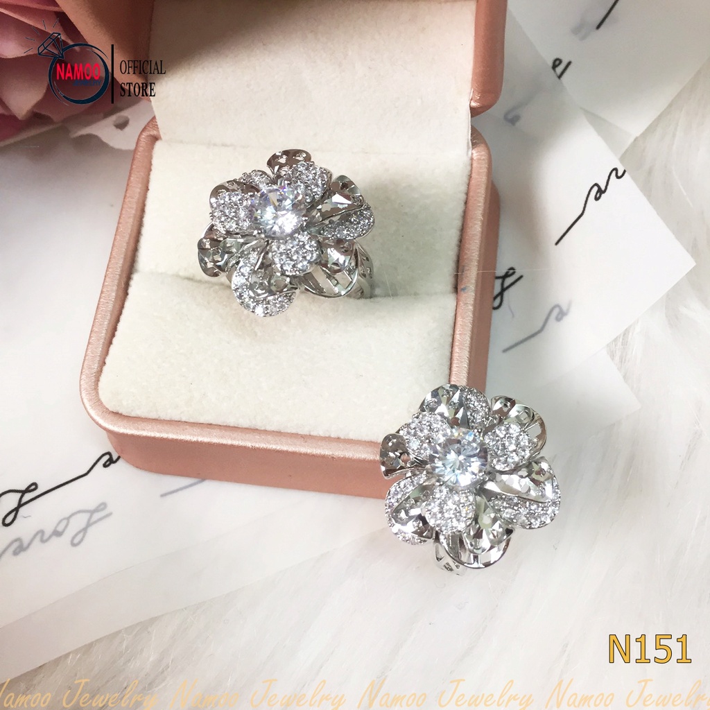 Nhẫn Hoa Đính Đá Tinh Xảo Và Sang Trọng Quý Phái  N151 Namoo Jewelry