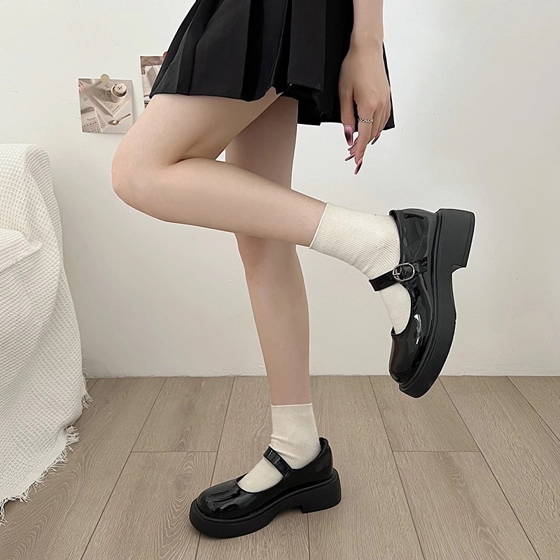 Giày nữ đế 3p, giày búp bê 2 màu trắng đen, giày lolita quai ngang xinh xắn