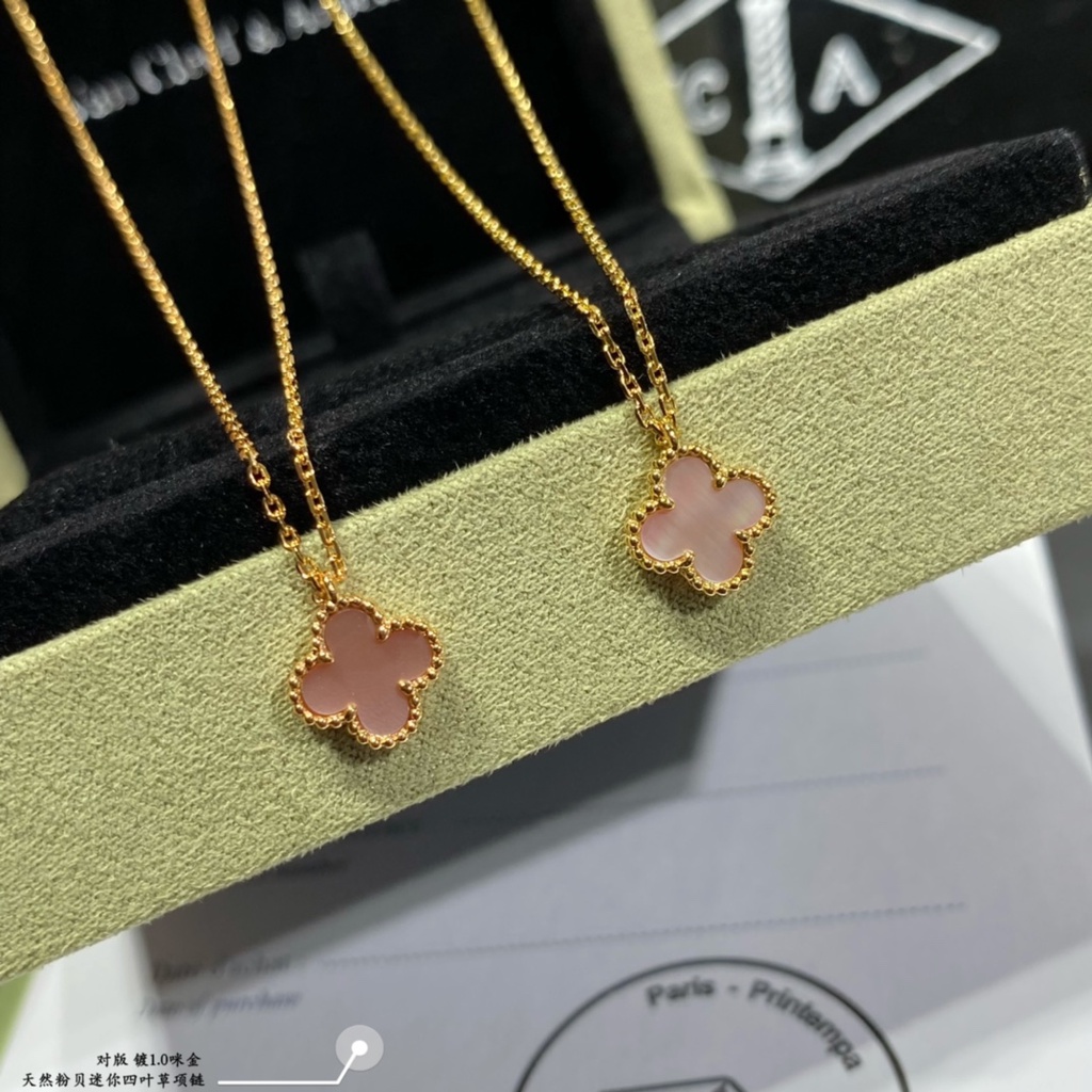 Vòng Tay May Mắn Bốn Lá Mạ Vàng Hồng 18K / 9mm
