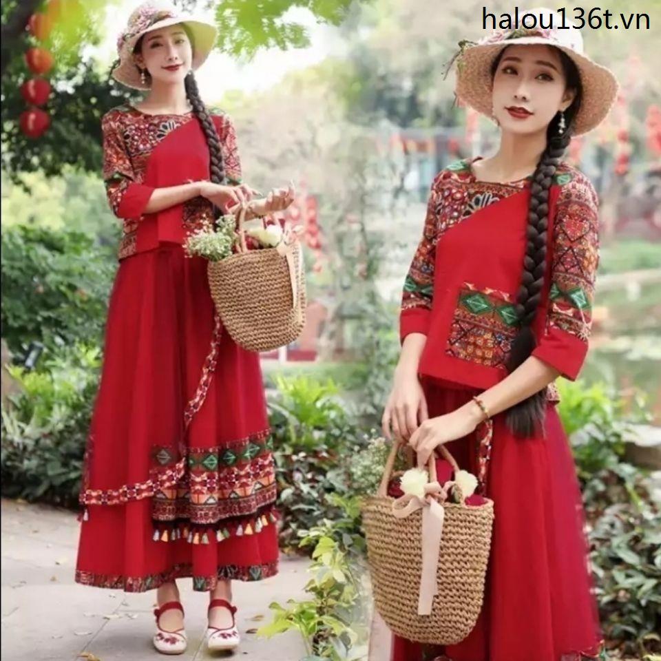 Set Áo Thun In Họa Tiết Phong Cách Dân Tộc + Chân Váy Nữ Tính