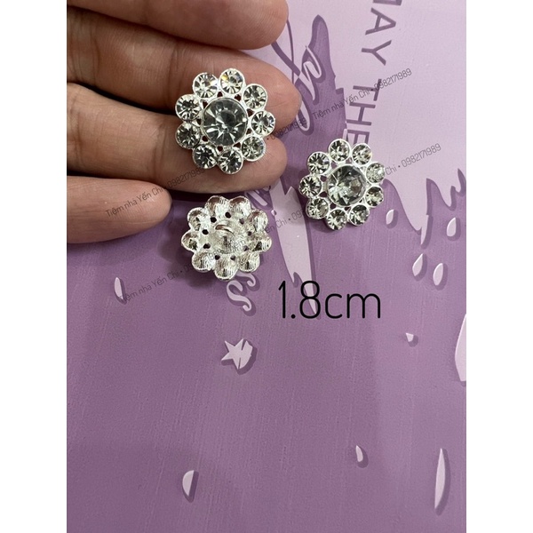 Khuy đính đá hình hoa size 1cm/1,2cm/ 1,5cm / 1,8cm
