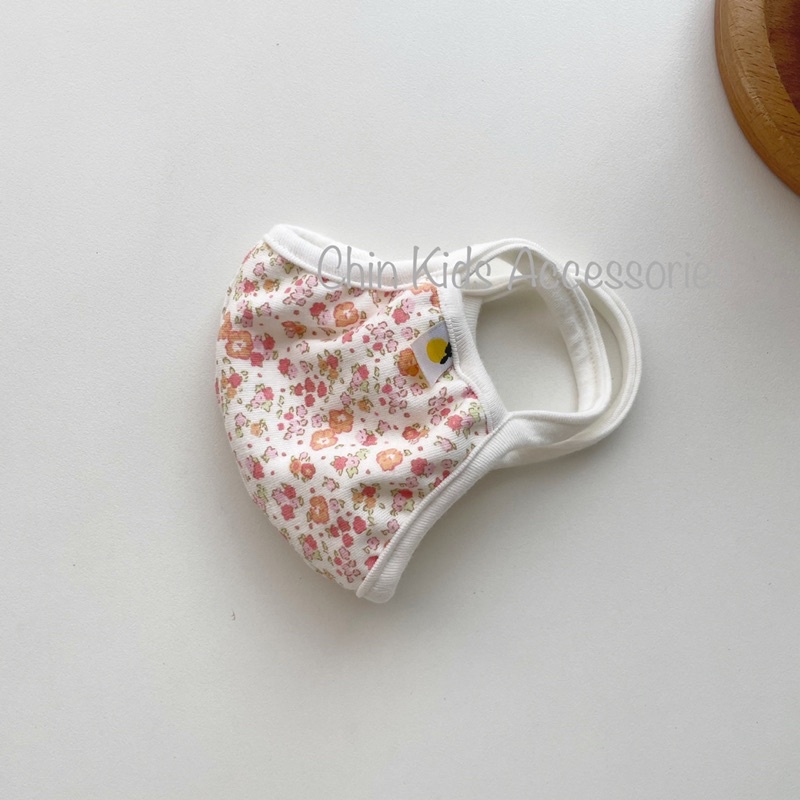 Khẩu trang Cotton Hàn hai lớp hoa nhí cho bé sơ sinh