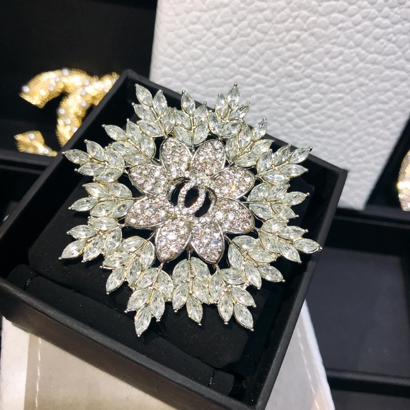 HOT Tag cài áo, vest cao cấp thời trang giành cho nữ