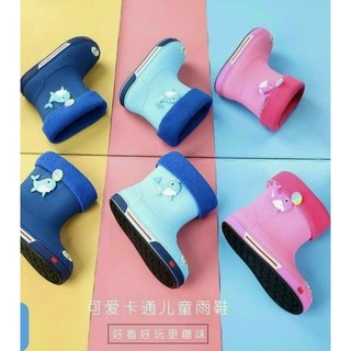 Ủng lót lông đi mưa cho bé