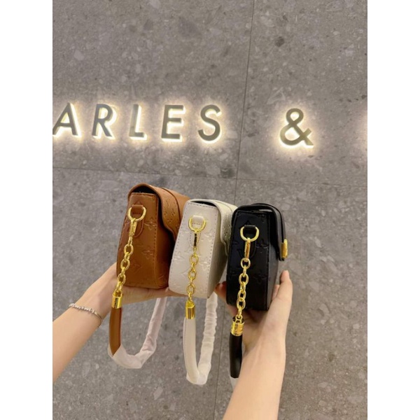 Túi đeo chéo kẹp nách