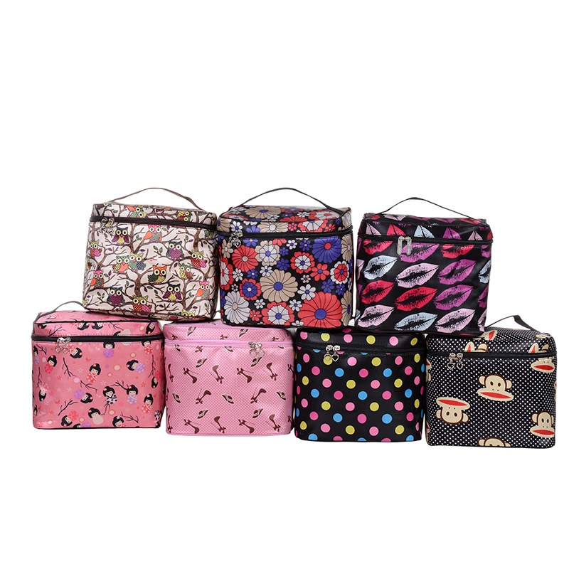 Túi Đựng Mỹ Phẩm Hình Vuông Bằng Vải Nỉ Dày Dặn Họa Tiết Hoạt Hình Dễ Thương