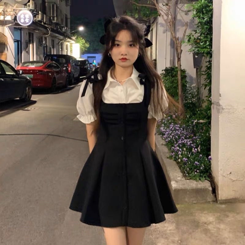 Đầm hai dây nữ dáng xoè kèm áo sơ mi tay phồng classygirl bộ đồ 2 mảnh phong cách Hàn Quốc cho nữ hotrend
