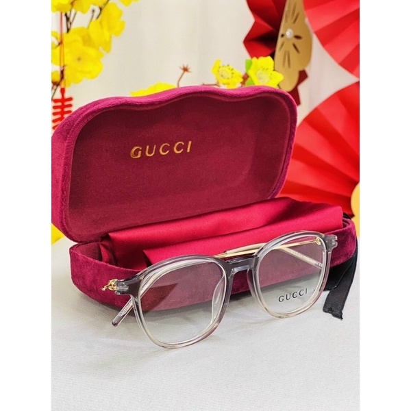 Mắt kính gọng cat