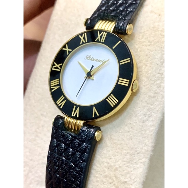 Đồng hồ nữ kính tràn viền hiệu BLAMENTO
