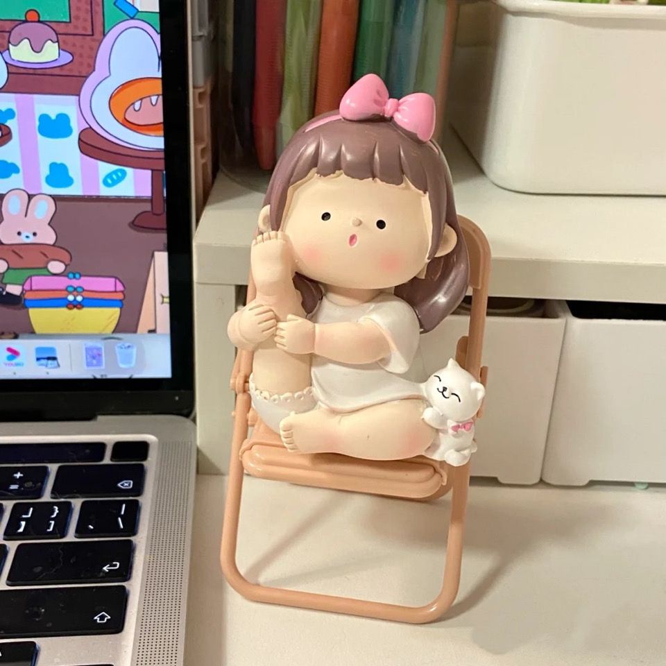 Mô Hình Cô Gái Tập Yoga Mini Dễ Thương Dùng Trang Trí Bàn Làm Việc