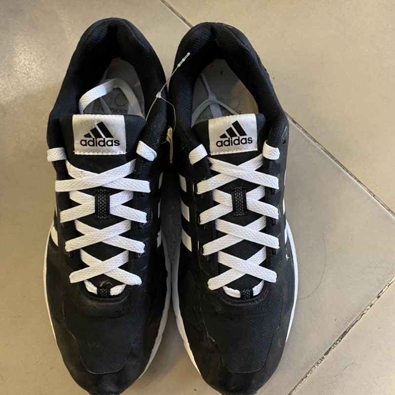 Giày chính hãng đã qua sử dụng