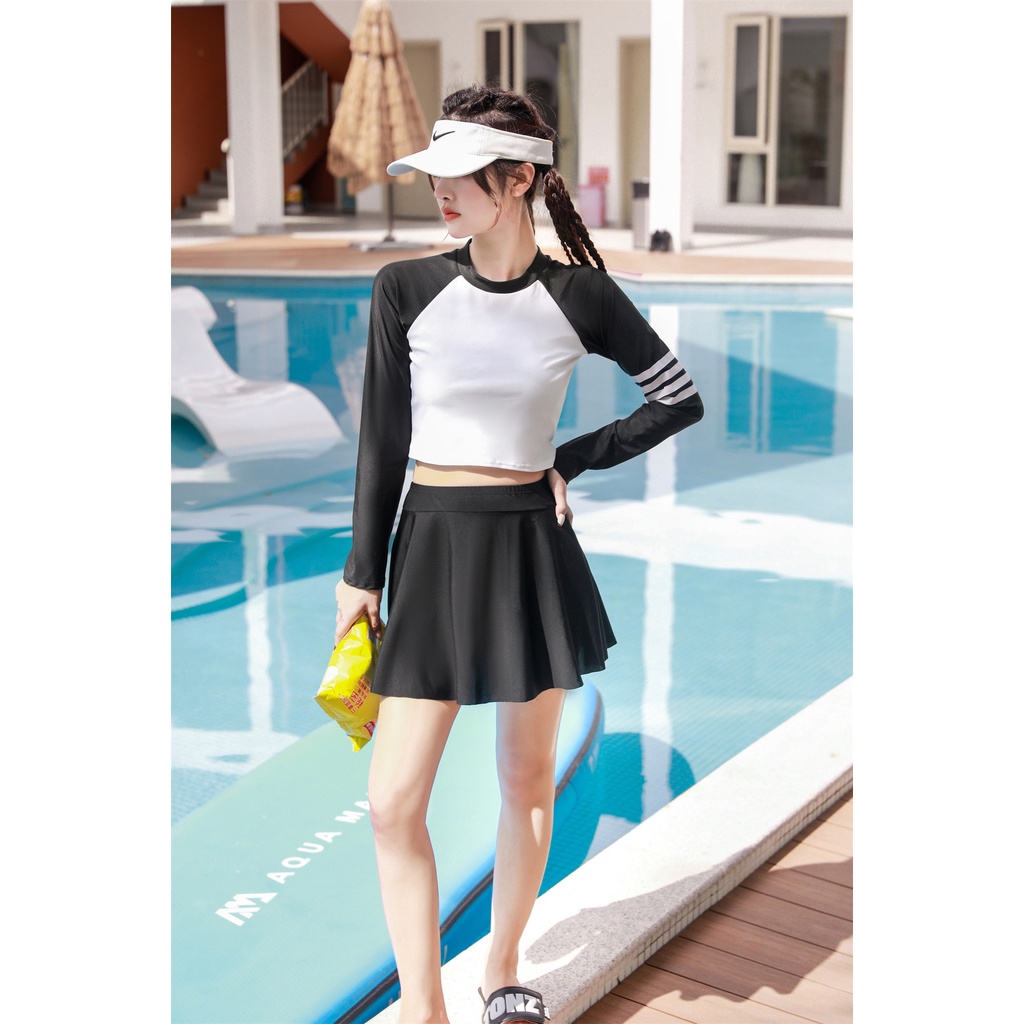 Bộ Đồ Bơi Thể Thao Dài Tay Ôm Dáng Kín Đáo Cho Nữ