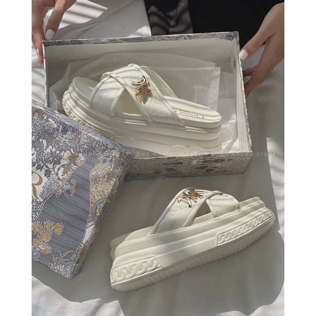 GL_A6_0204 dép bánh mì